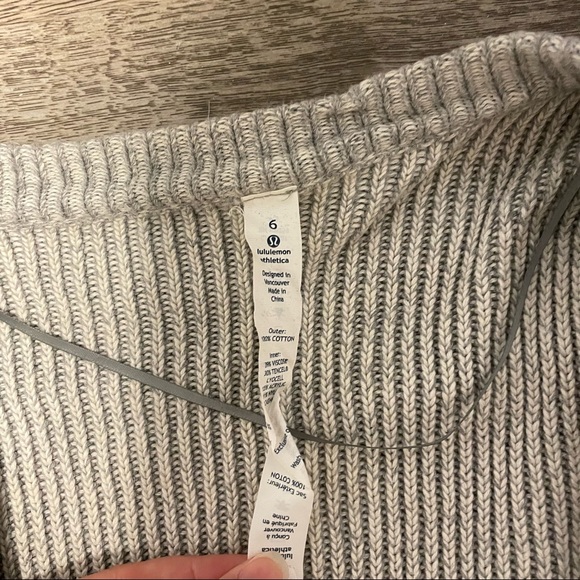 Lululemon Gray Vestigan - Picture 7 of 8